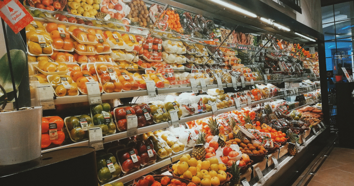 Der Blogger zeigte Lebensmittelpreise in normalen norwegischen Supermärkten