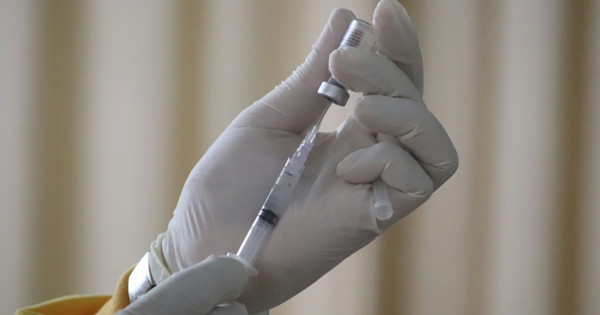 Обновленную вакцину «Спутник Лайт» ввели в гражданский оборот .